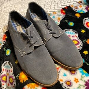 Used light blue Ben Sherman Shoes
